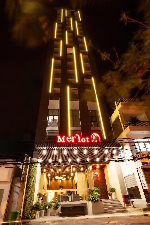 Merlot Hotel ニャチャン